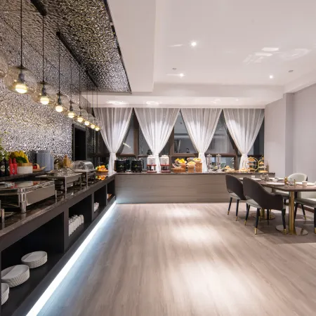Joy Hotel (Ankang High-tech Wanda Plaza)