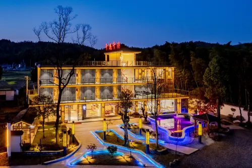 Moon Bay Qianyu Qianxun Homestay (Zhuyuan) - บริการรถรับส่ง