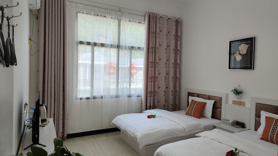 Jingwan Homestay (Zhashui Yingpan Town Zhujiawan Village)