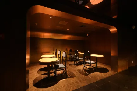 HefengJingli Siheyuan Hotel (Xidan Financial Street Branch) Отели рядом с достопримечательностью «China University of Mining and Technology Graduate School»