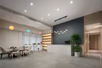 Weilanjian Hotel (Haikou Meilan Airport)
