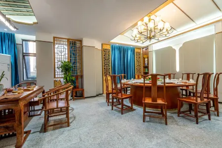 Waifiden Hotel (Xiaobei Subway Station Donghai Building)