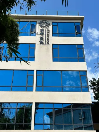 Bizhu Daiyuan Отели рядом с достопримечательностью «Hot Spring»