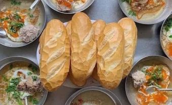 Phuoc Hai Hotel By The Moment