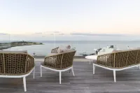 XVI Suites Boutique Hotel