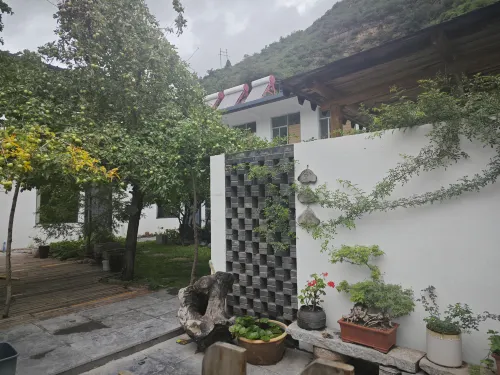 Huguan Youyicun Inn