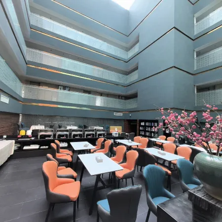 JinYiCheng Loft Hotel