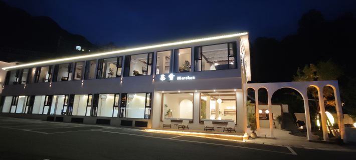 Muxue Homestay Hotels in Dayi