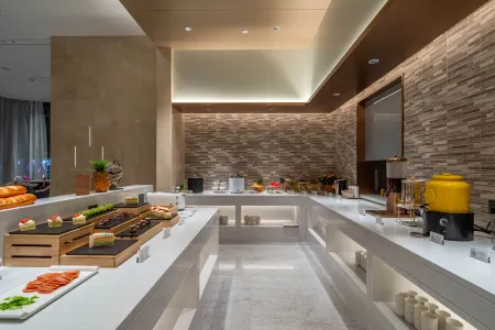 Lifeng Hotel Beijing  Chest Hospital Beiguan Station Branch Отели рядом с достопримечательностью «Суньчжуанский арт-квартал»