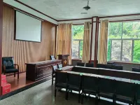 Meiju Hotel (Sanqianbai Kan) - Homestays