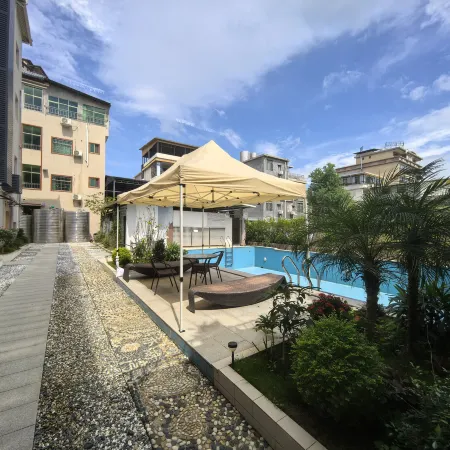 Chihu Bay Hot Springs Homestay