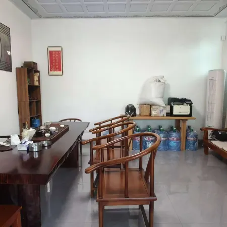 Yanli Leye Homestay (Yingxi Corridor of Mountain Peaks)