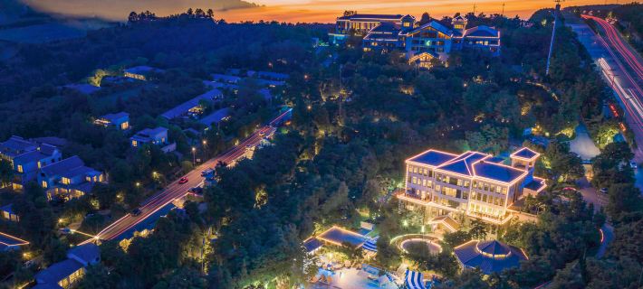 Fengxiang hot spring Hotel Отели в г. Лоян