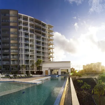 Oaks Townsville Gateway Suites Hotels near Maritime Museum of Townsville