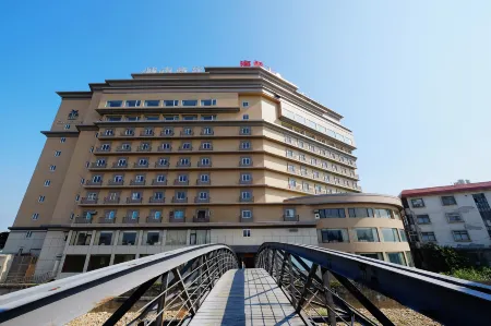 City Suites (Taoyuan Gateway) Отели рядом с Аэропорт Таоюань