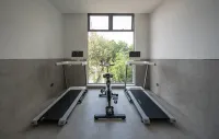 โรงแรมอะนานัส สาขากรีนเลค