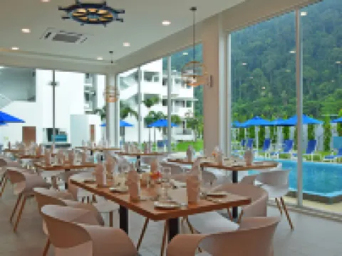 Avi Pangkor Beach Resort Hotels in Manjung