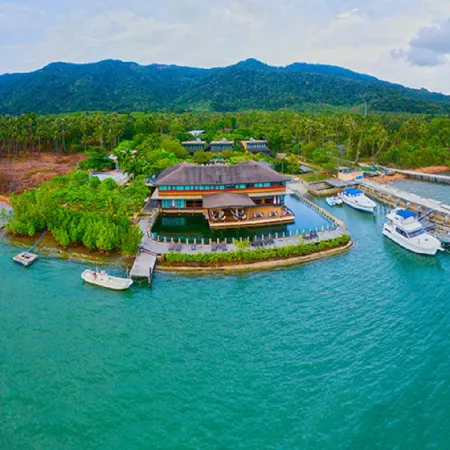 Parama Koh Chang Отели рядом с достопримечательностью «Namtok Khiri Phet»