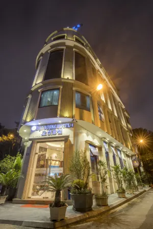 Halo Hanoi Hotel