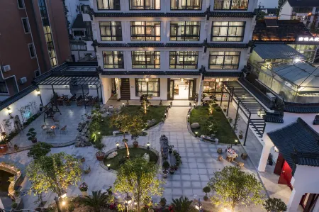 Yunding Garden Отели рядом с достопримечательностью «Yongning Bridge»