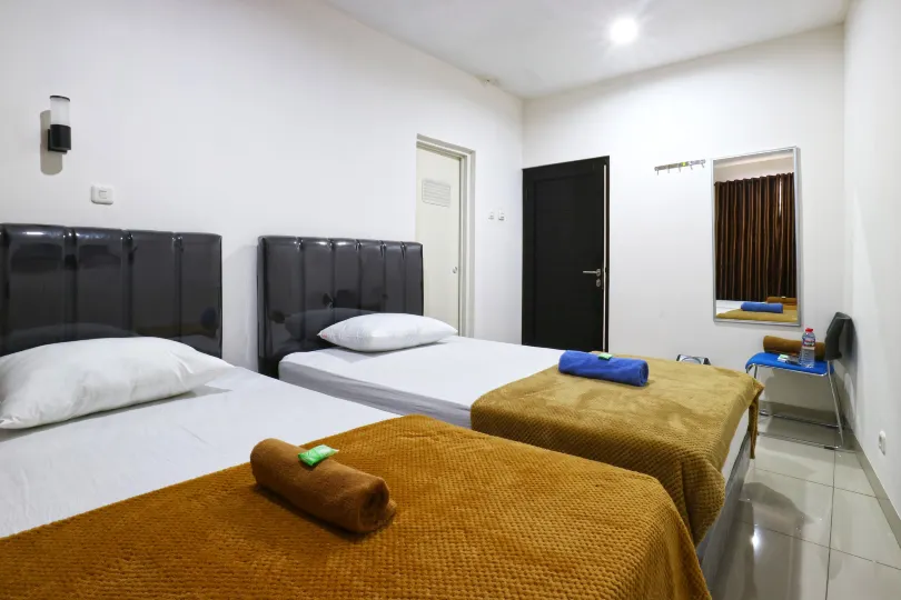 Saloka Guest House dan Residence