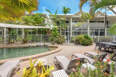 Tropical Nites Holiday Townhouses Hotels in Craiglie