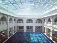 Xianhua Sandalwood International Hotel - Swimmingpools