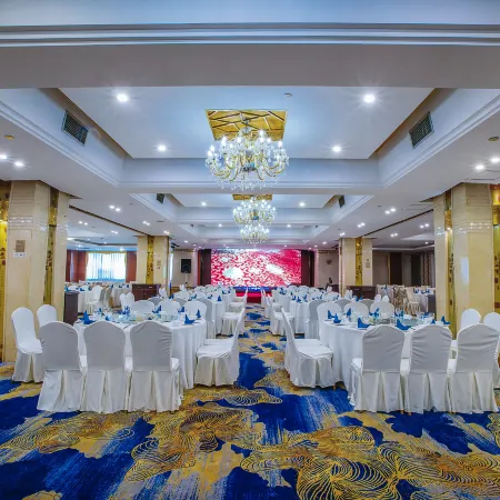 Anyee Xinliang Grand Hotel (Chengdu Chunxi Road Taikoo Li)