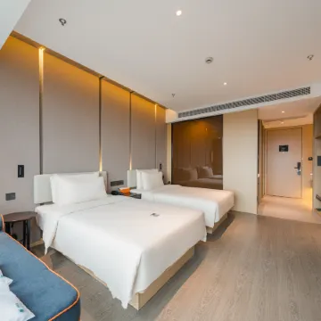 Wenling Yaoda Wanchang Middle Road Atour Hotel Отели рядом с достопримечательностью «1-й народный госпиталь Вэньчжэня»