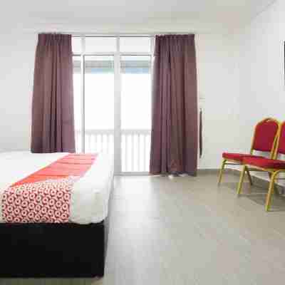 OYO 90043 Jasni Rijan Resort Rooms