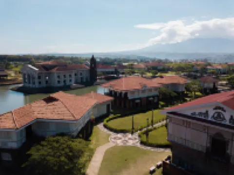 Las Casas Filipinas de Acuzar Hotels in Bataan
