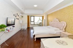 泰安愛巢主題公寓