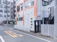 氷山ゲストハウス 東京オペラシティ コンサートホール：タケミツ メモリアル周辺のホテル