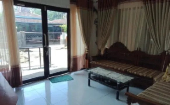 甘德朗城市青年旅卦