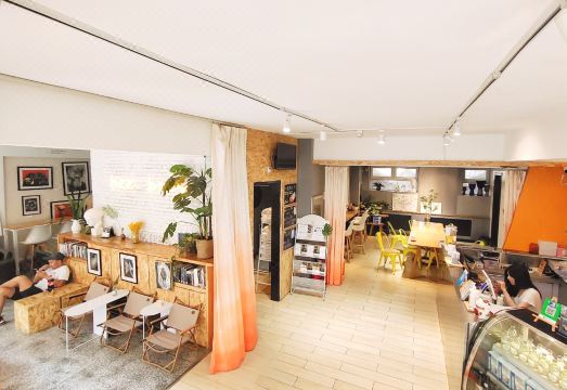 레이지비 유스 호스텔