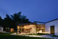 Ningguo Anhui South Sichuan-Tibet Line Habitat Design Guesthouse - bar