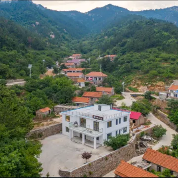 Floral Hotel · Qingdao Yunshang Boutique Hotel (Laoshan North Jiushui Branch)