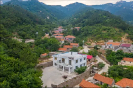 Floral Hotel · Qingdao Yunshang Boutique Hotel (Laoshan North Jiushui Branch) 칭다오 호텔