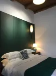 Xishe Homestay (Ancient City of Zhengding Linji Temple) - parking