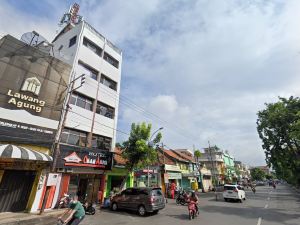 Hotel Omah Ampel Syariah