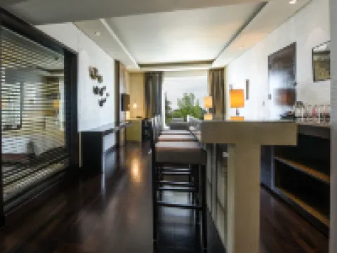 DoubleTree by Hilton Gurugram Baani Square Hotéis em Gurugram