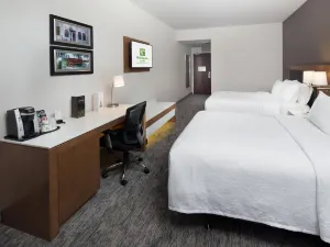 Holiday Inn & Suites Montreal Centre-Ville Ouest