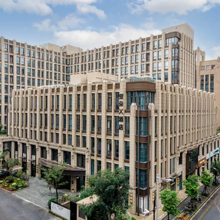 Shanghai Wujiaochang INNO Chuangzhi Atour X Hotel Отели рядом с достопримечательностью «Стадион «Цзянвань»»