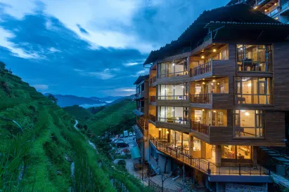 Tianyuan Homestay (Longji Terrace Jiulong Wuhu Observation Deck)