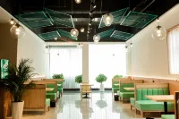 郟縣清音假日飯店