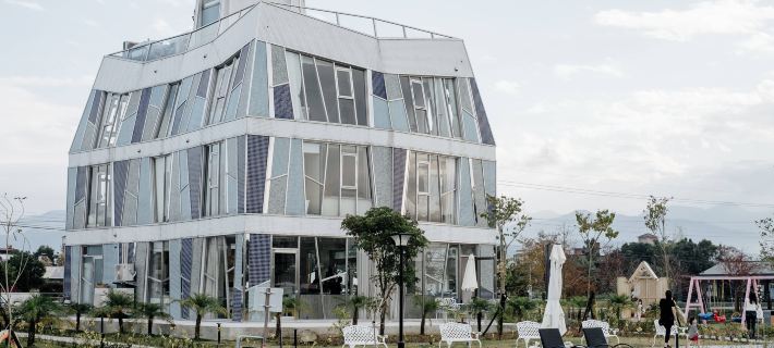 สตาร์ เดโค รีสอร์ต โรงแรมในอี๋หลาน