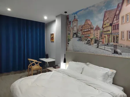 Changwei Apartment (Pingnan Donghu Shop)