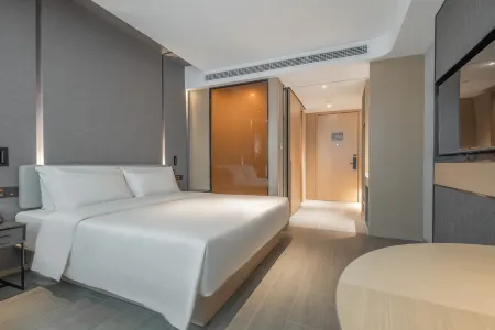 Nanjing Jiangbei New District University of Technology Atour Hotel