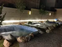 天德湖温泉民宿 和平酒店