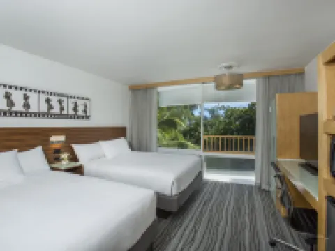 Grand Naniloa Hotel, a Doubletree by Hilton ヒロのホテル